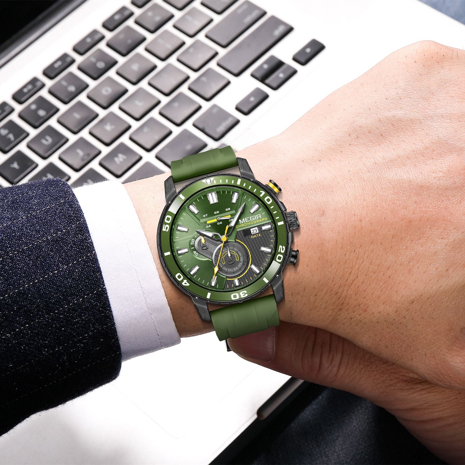 MEGIR Luxury Military Watches for Men Fashion Sport Quartz Wristwatch Waterproof Silicone Band Male Clock Chronograph with Date